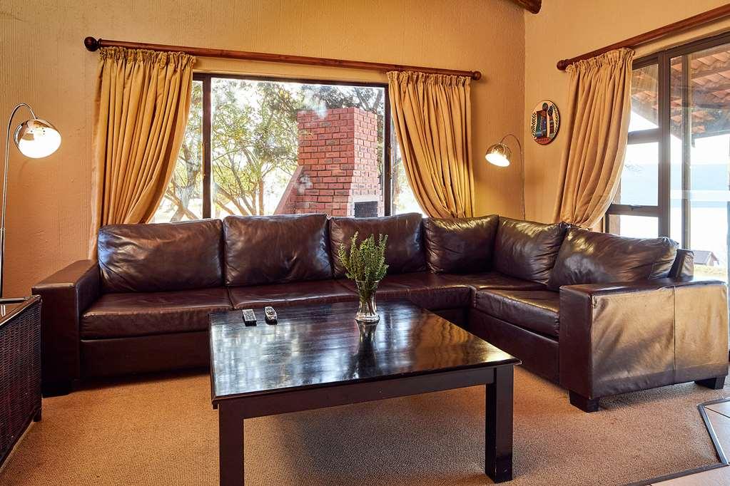 Hotel First Group Qwantani Harrismith Pokój zdjęcie
