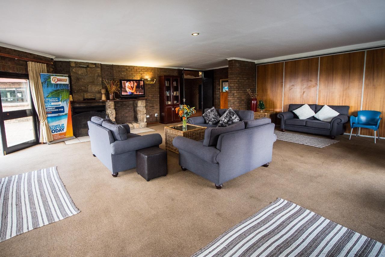 Hotel First Group Qwantani Harrismith Zewnętrze zdjęcie