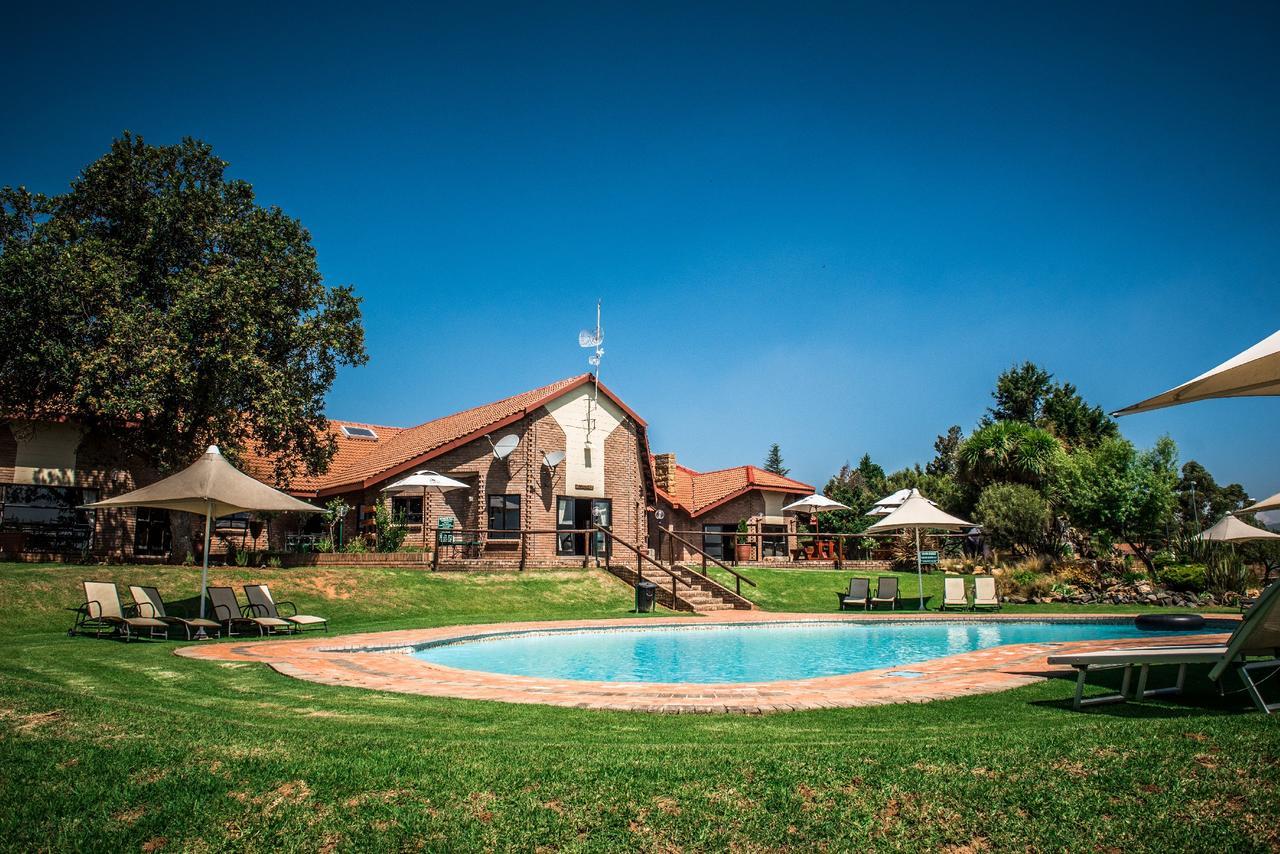 Hotel First Group Qwantani Harrismith Zewnętrze zdjęcie